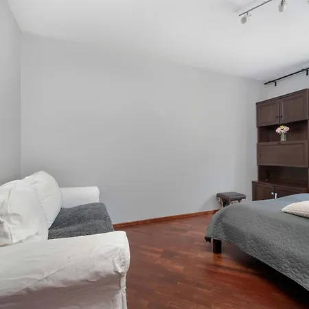 Atmospheric 2-bedroom Near The Market Square By Renters