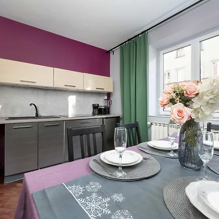 아파트 Atmospheric 2-bedroom Near The Market Square By Renters 브로츠와프