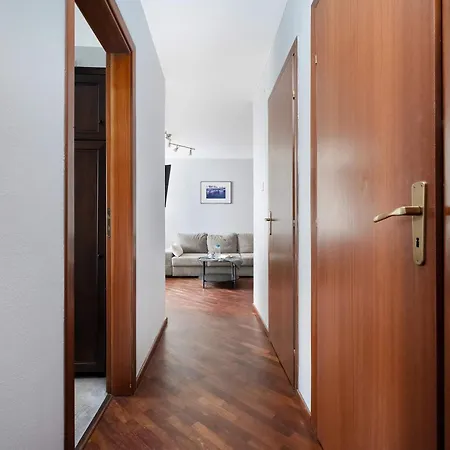 Atmospheric 2-bedroom Near The Market Square By Renters 아파트