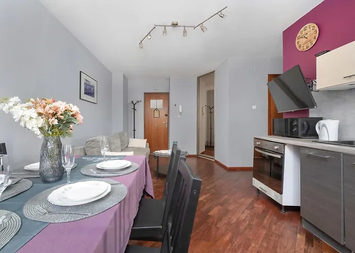 Atmospheric 2-bedroom Near The Market Square By Renters Wroclaw