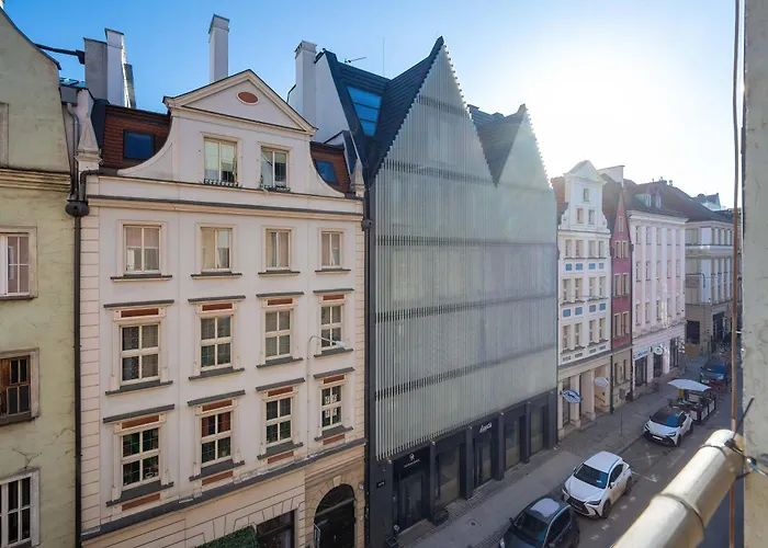 Atmospheric 2-bedroom Near The Market Square By Renters Daire *