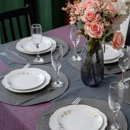 Atmospheric 2-bedroom Near The Market Square By Renters