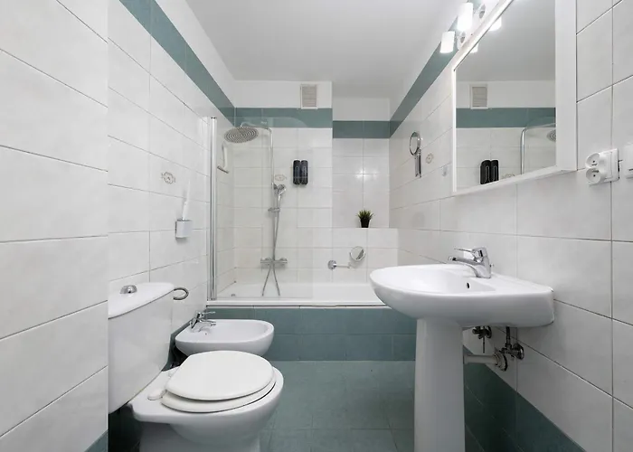 Atmospheric 2-bedroom Near The Market Square By Renters *